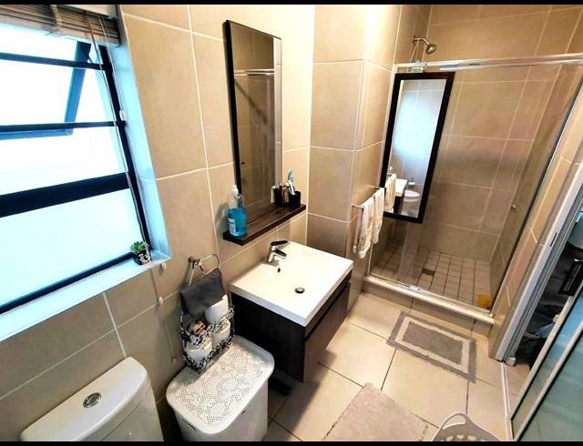 3 BEDROOM APARTMENT FOR SALE IN SANDOWN